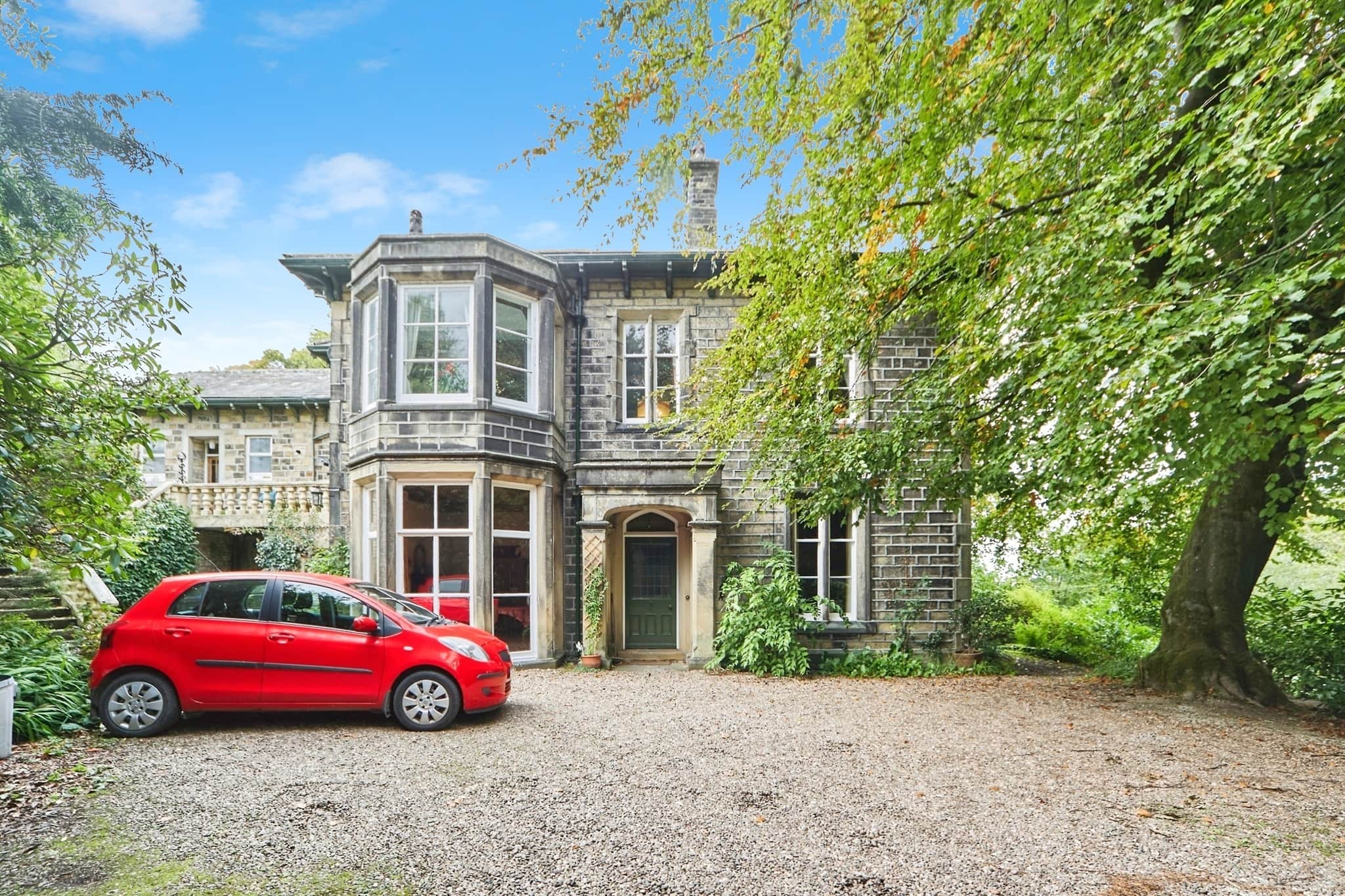 Property photo 0